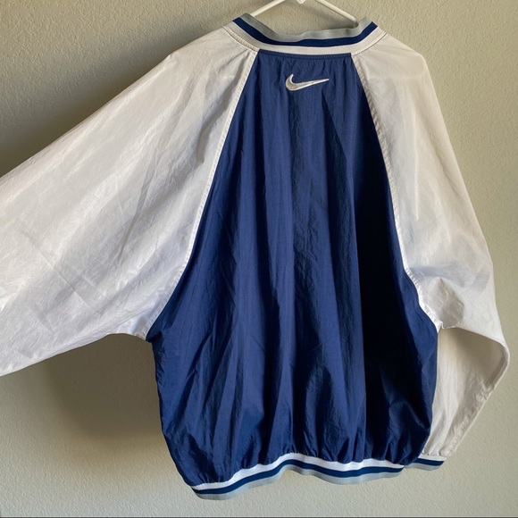 Vintage Nike Windbreaker XL! - Picture 3 of 6